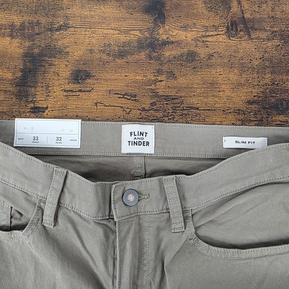 NEW Flint and Tinder Mens Pant Chino Flim‎ Fit Green Drab Size 33x32 Twill - Picture 4 of 8
